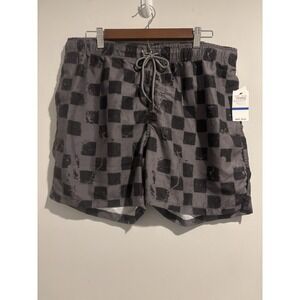 NWT Ring of Fire Shorts Men's Gray And Black‎ Checked Summer XL